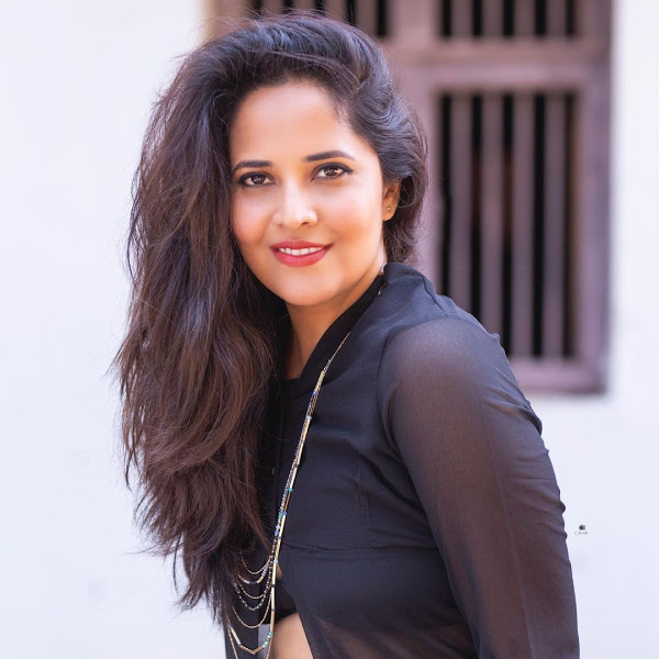 ANASUYA BHARDWAJ sets hearts on fire with her latest photoshoot in black shirt
