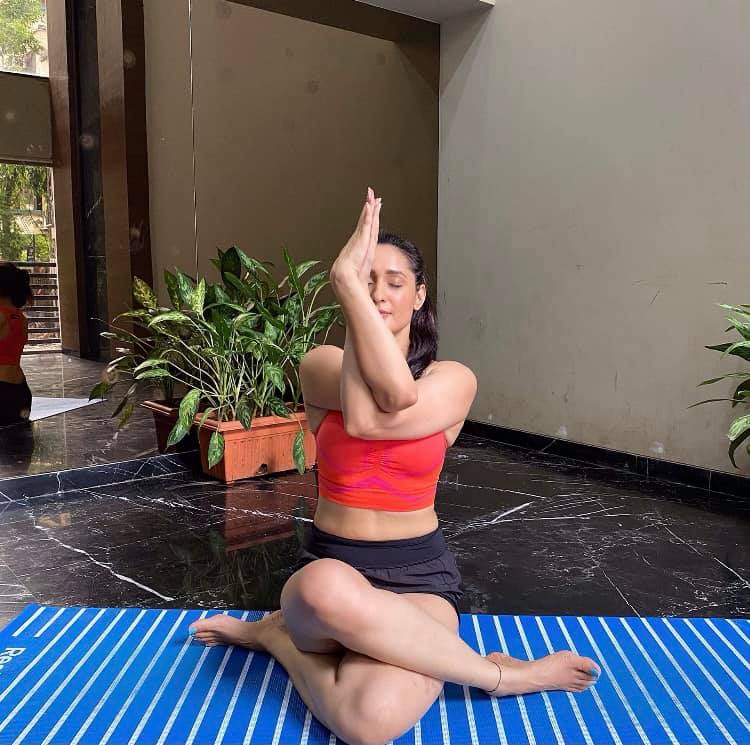PRAGYA JAISWAL poses during World Yoga day