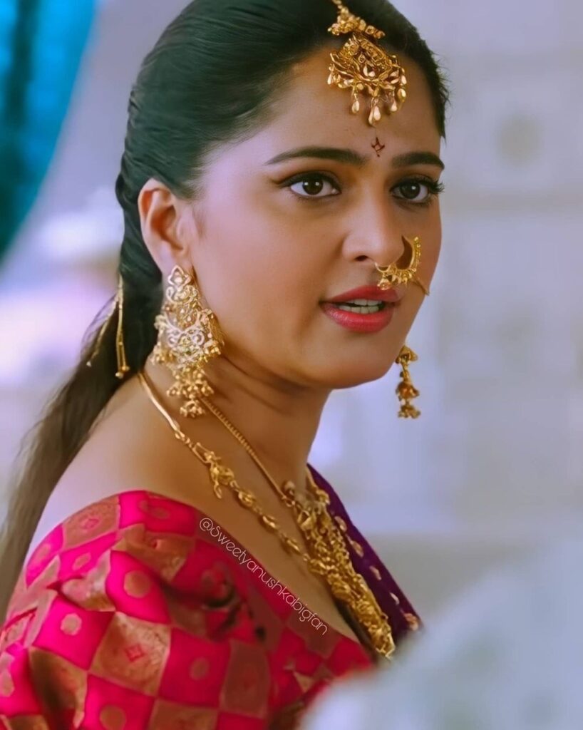 Anushka Shetty 02