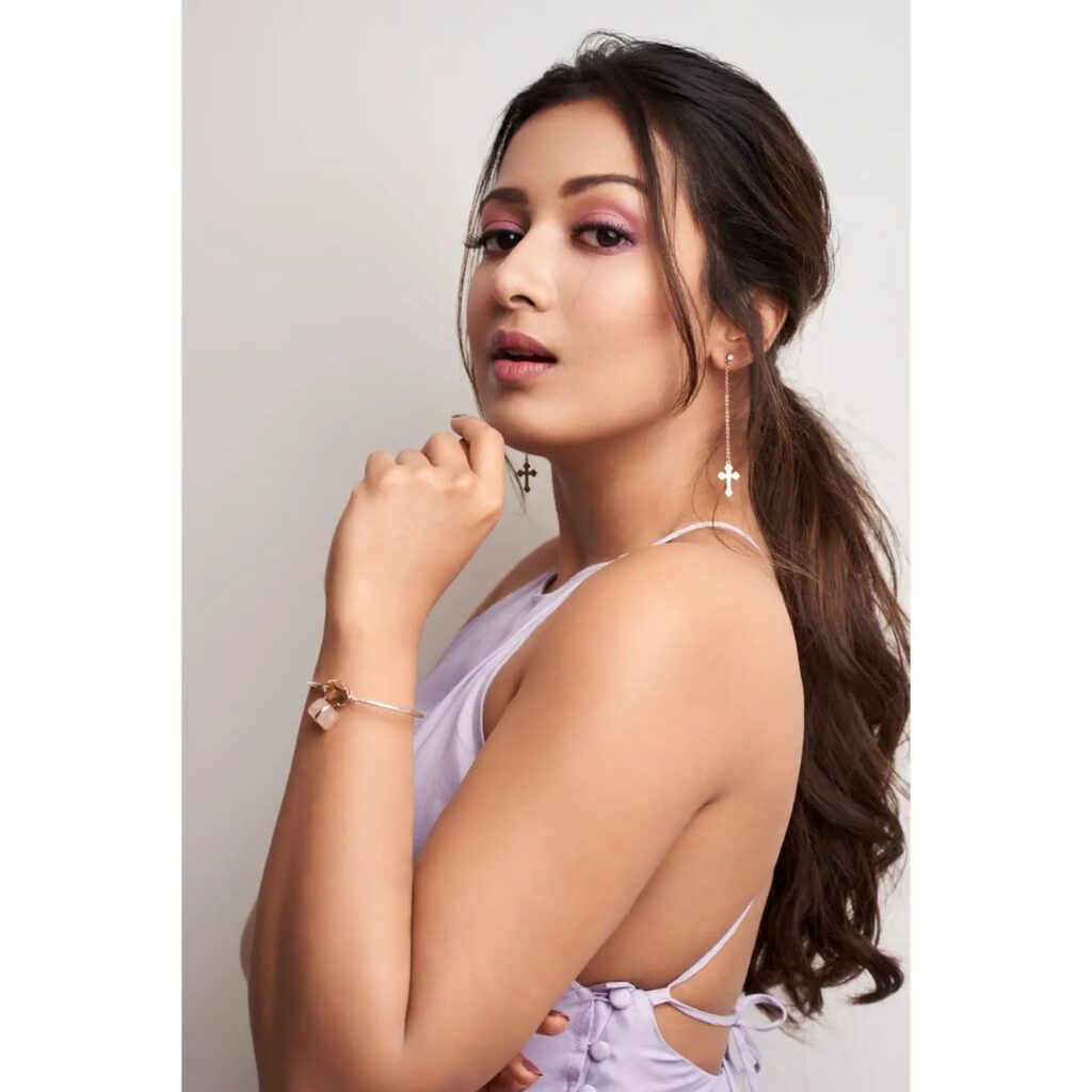 Catherine Tresa 2