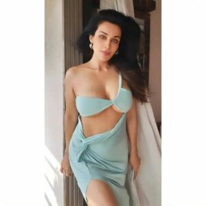 Asha Saini 5