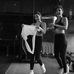 Neha Sharma With Her Sister At Gym_6