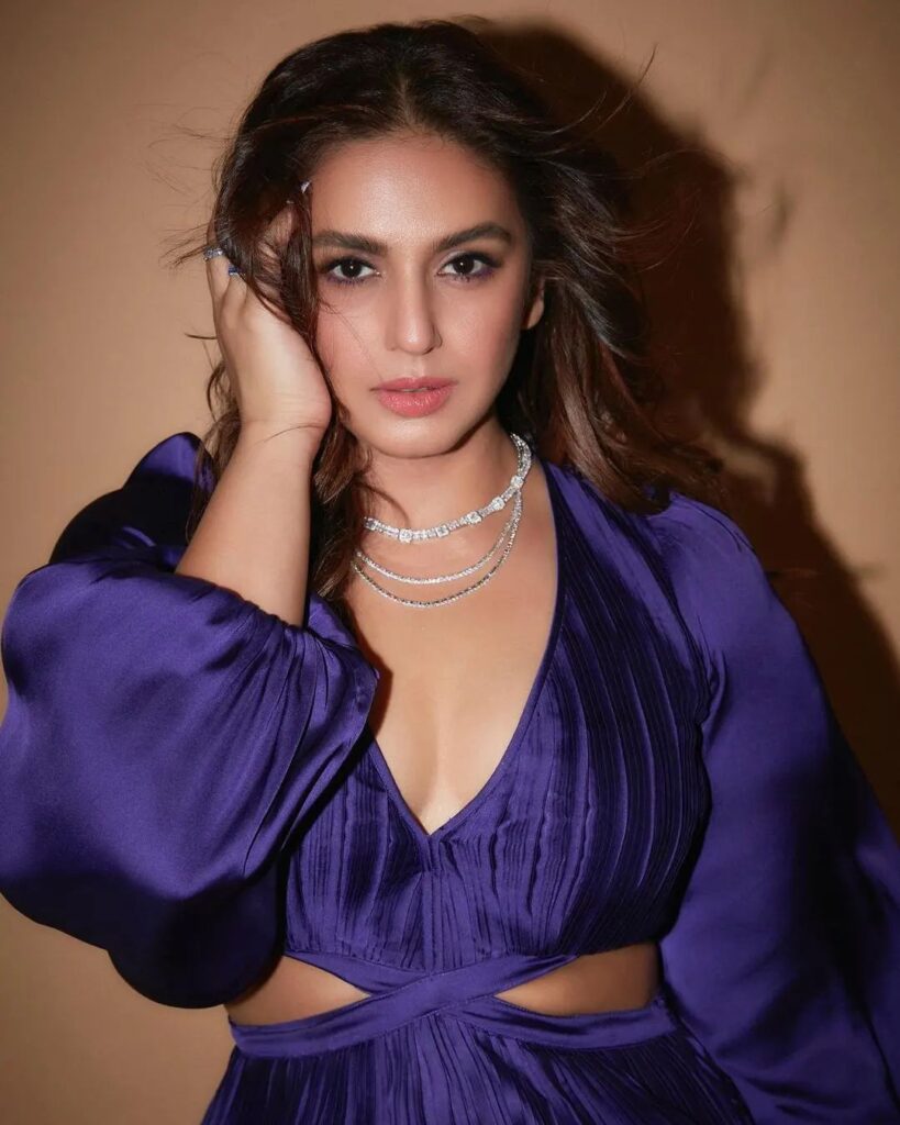 hUMAqURESHI 6