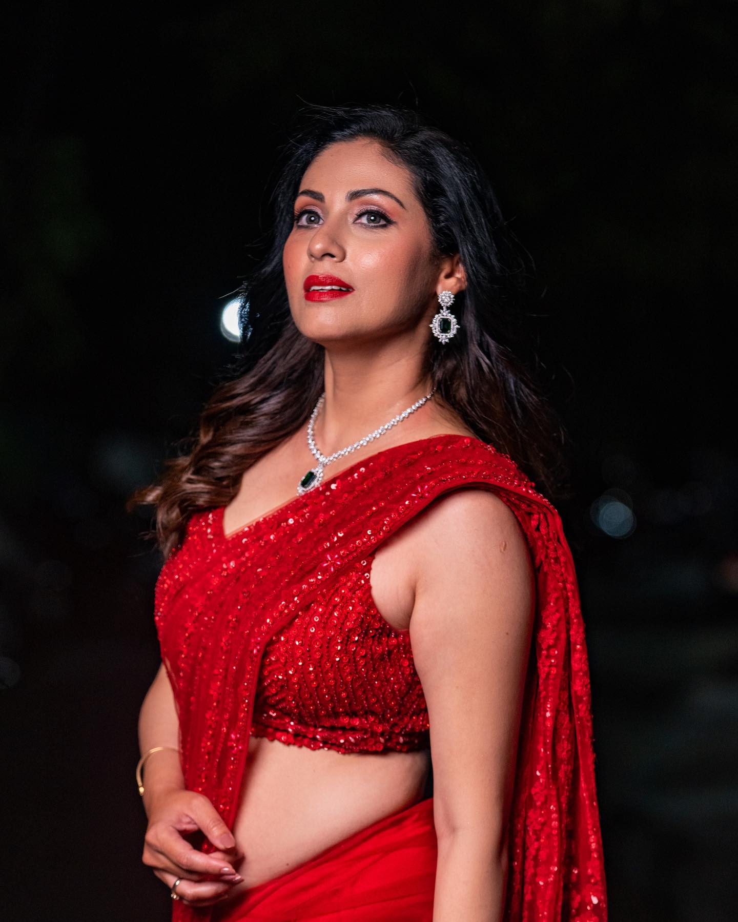 Spellbinding clicks of Sadha in red saree