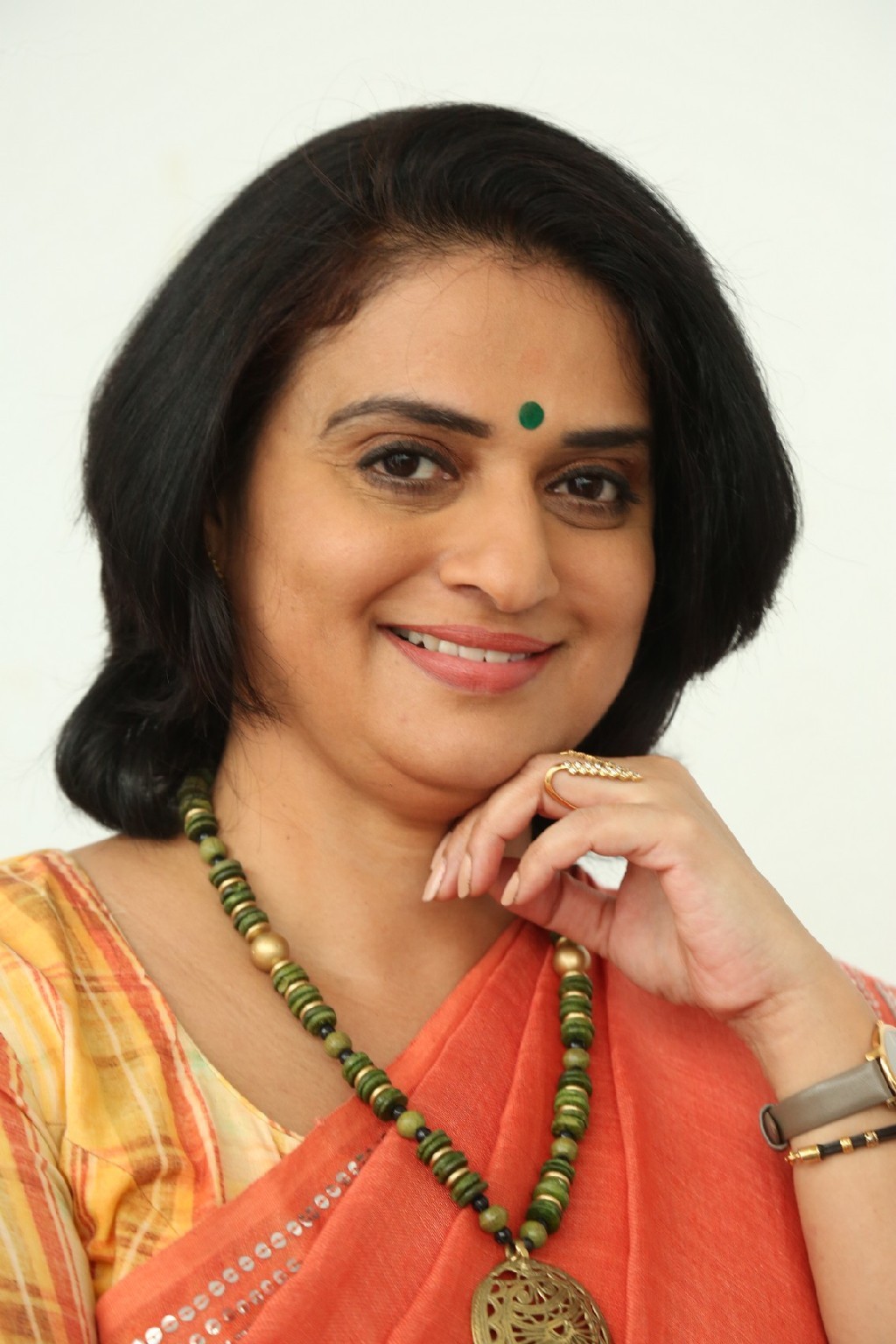 Pavithra Lokesh 1