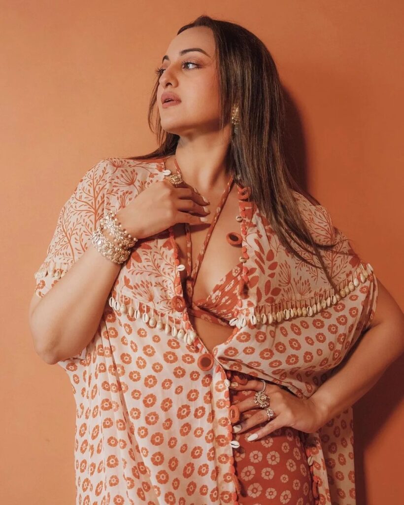 Sonakshi 7