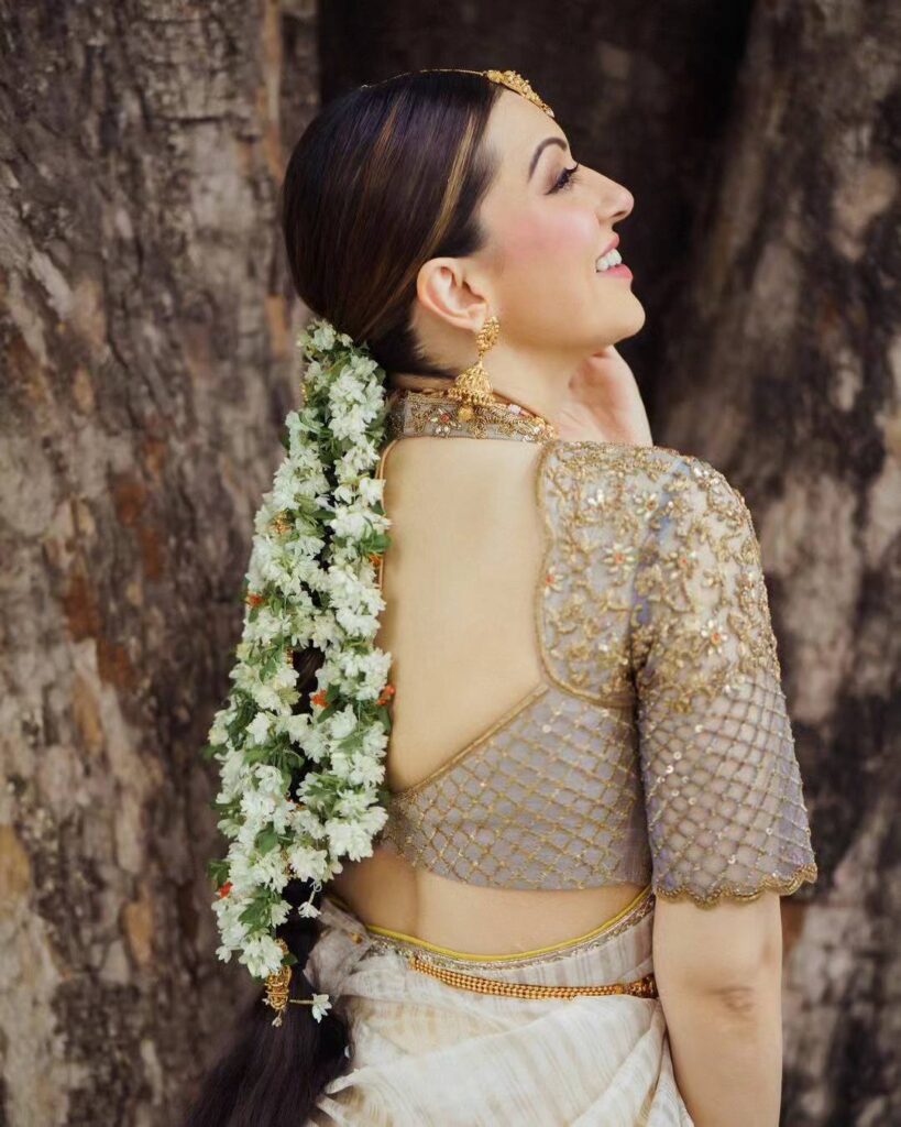 Hansika 3 1