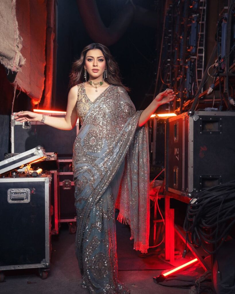 Hansika 9