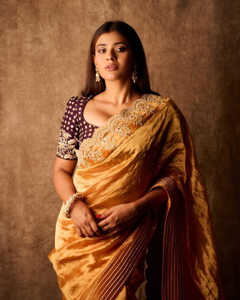 Hebah Patel 1 1