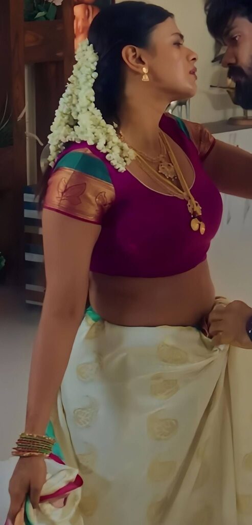 Hebah navel 1