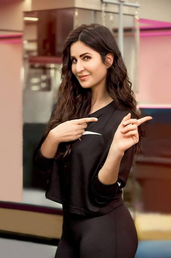 Katrina Kaif blk 2