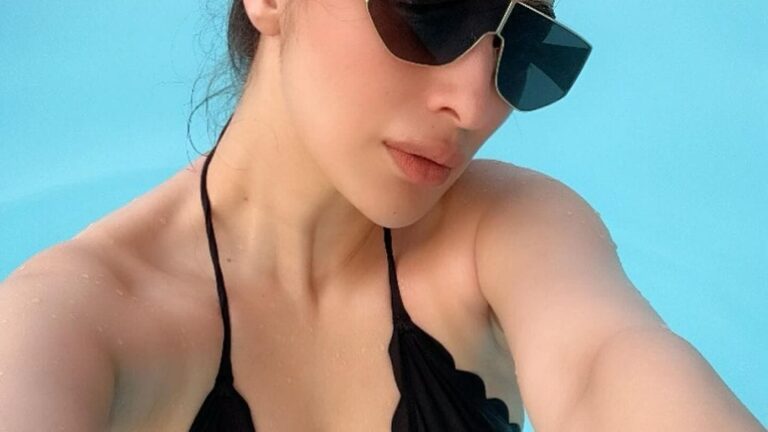 Raai Laxmi 7