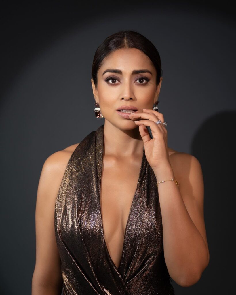 Shriya 4