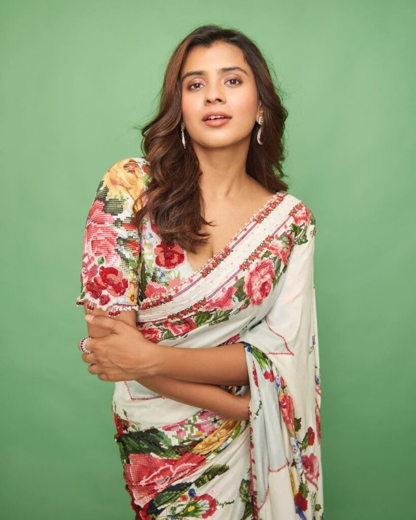 hebah patel 3 1