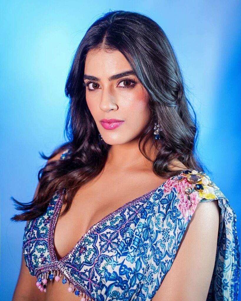 Kavya Thapar 9