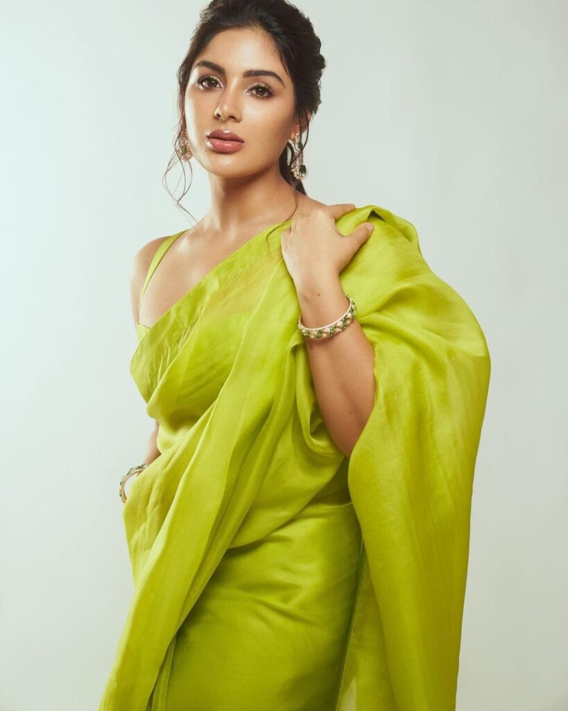 Samyukta 6