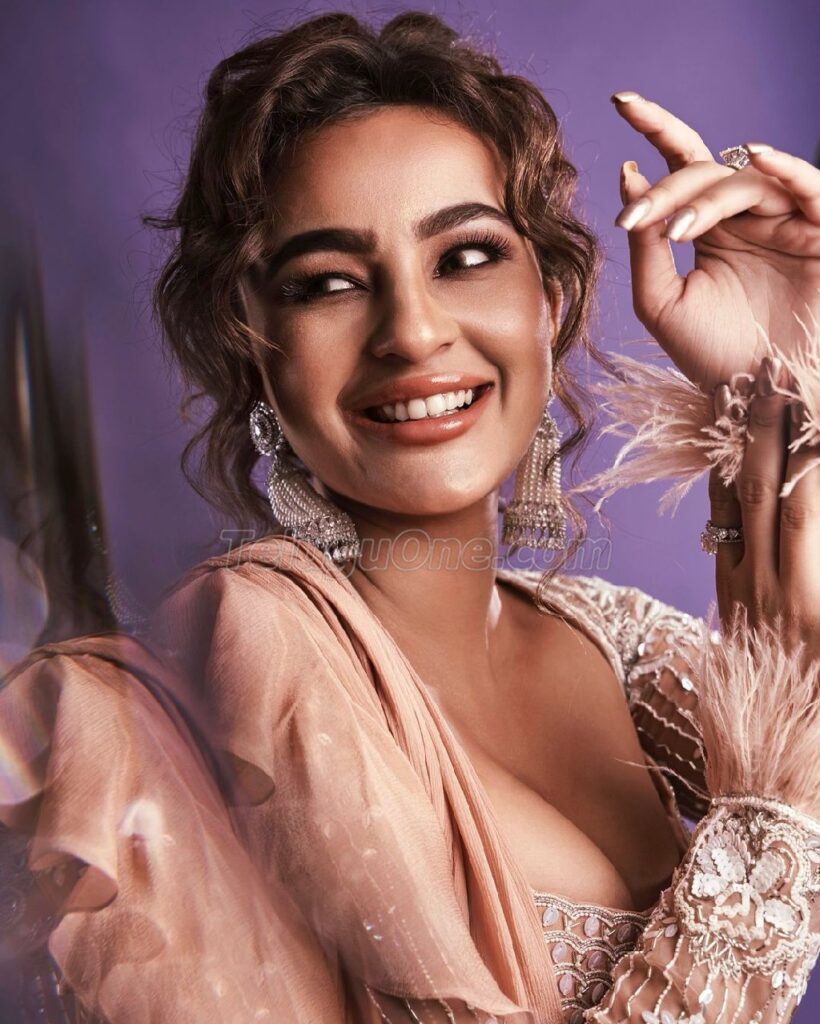 Seerat Kapoor 2