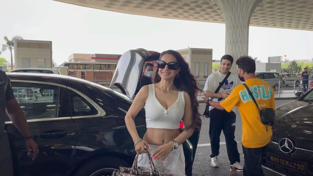 Ameesha Patel spotted at Airport 5