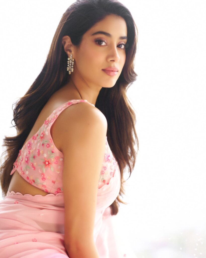 Janhvi Kapoor 4