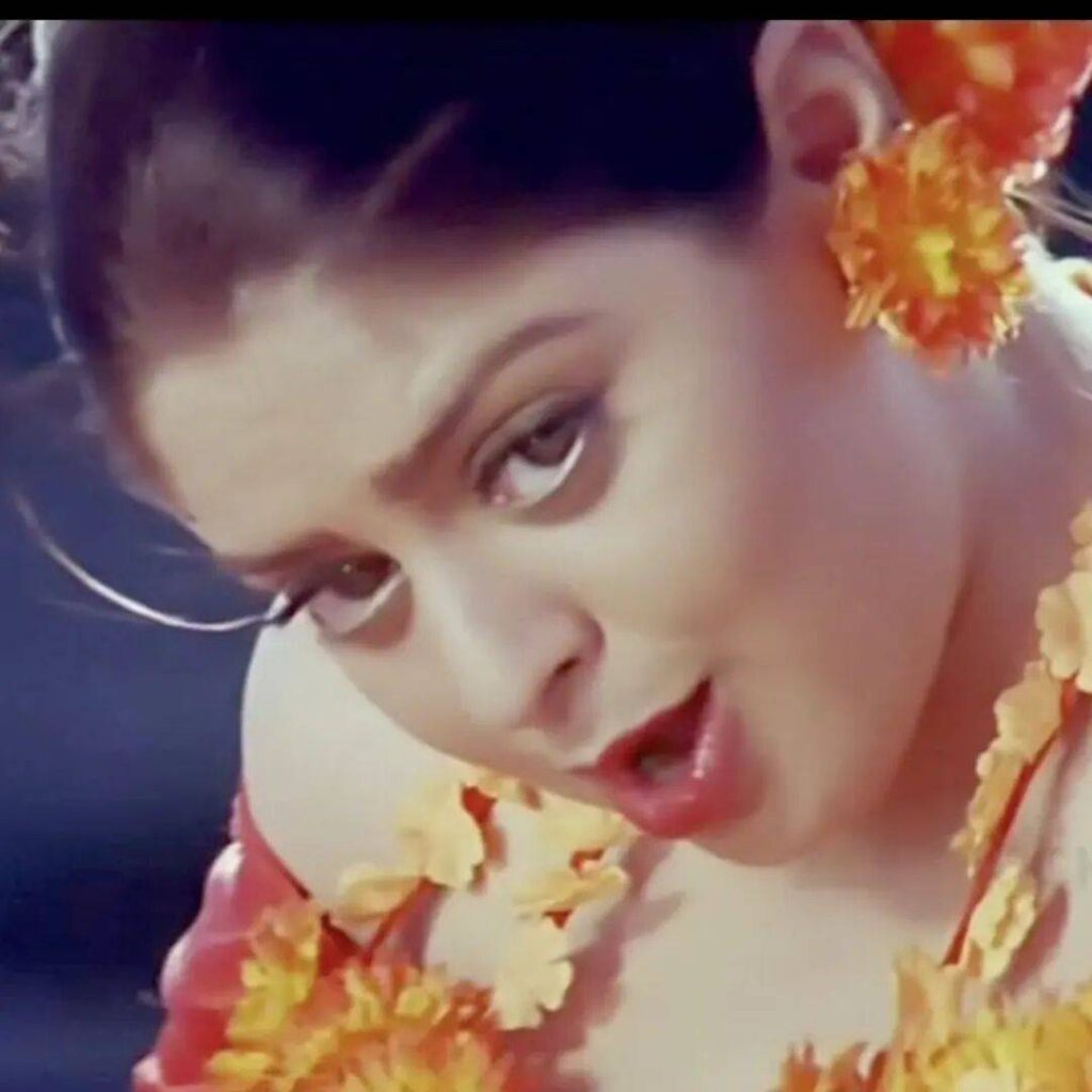 Nagma 4