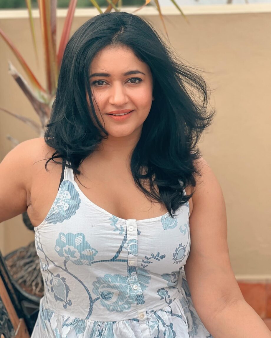 Poonam Bajwa 3