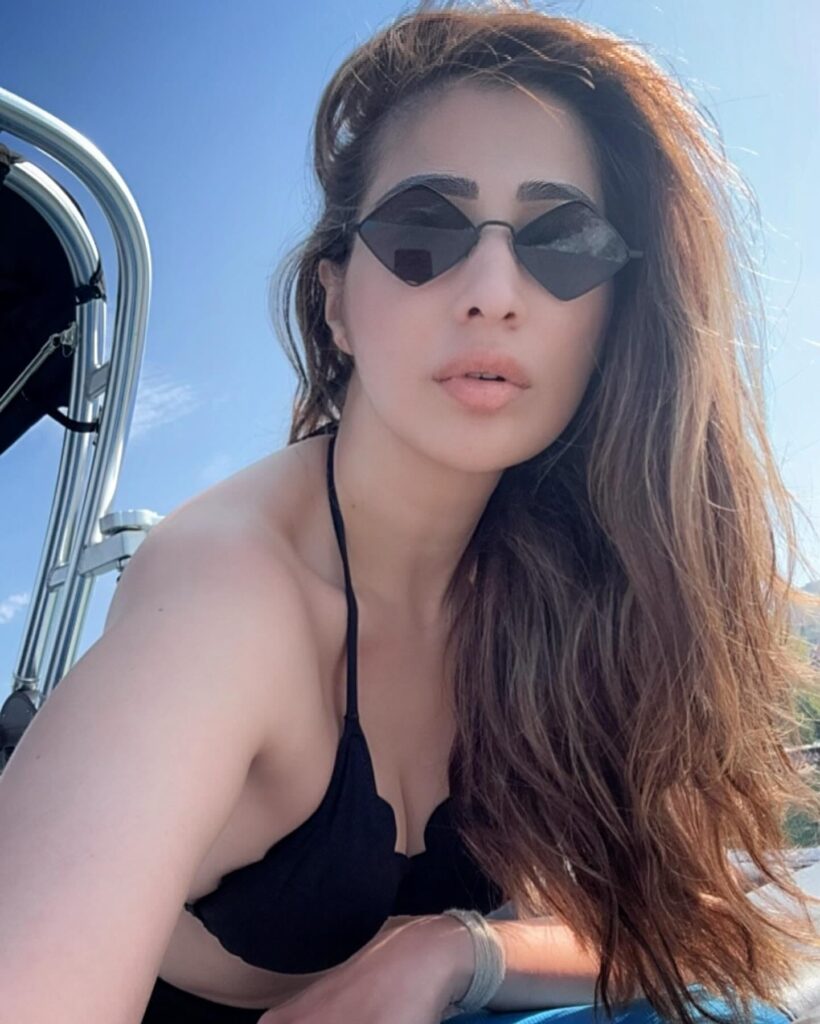 Raai Laxmi at Lake Geneva Switzerland 3