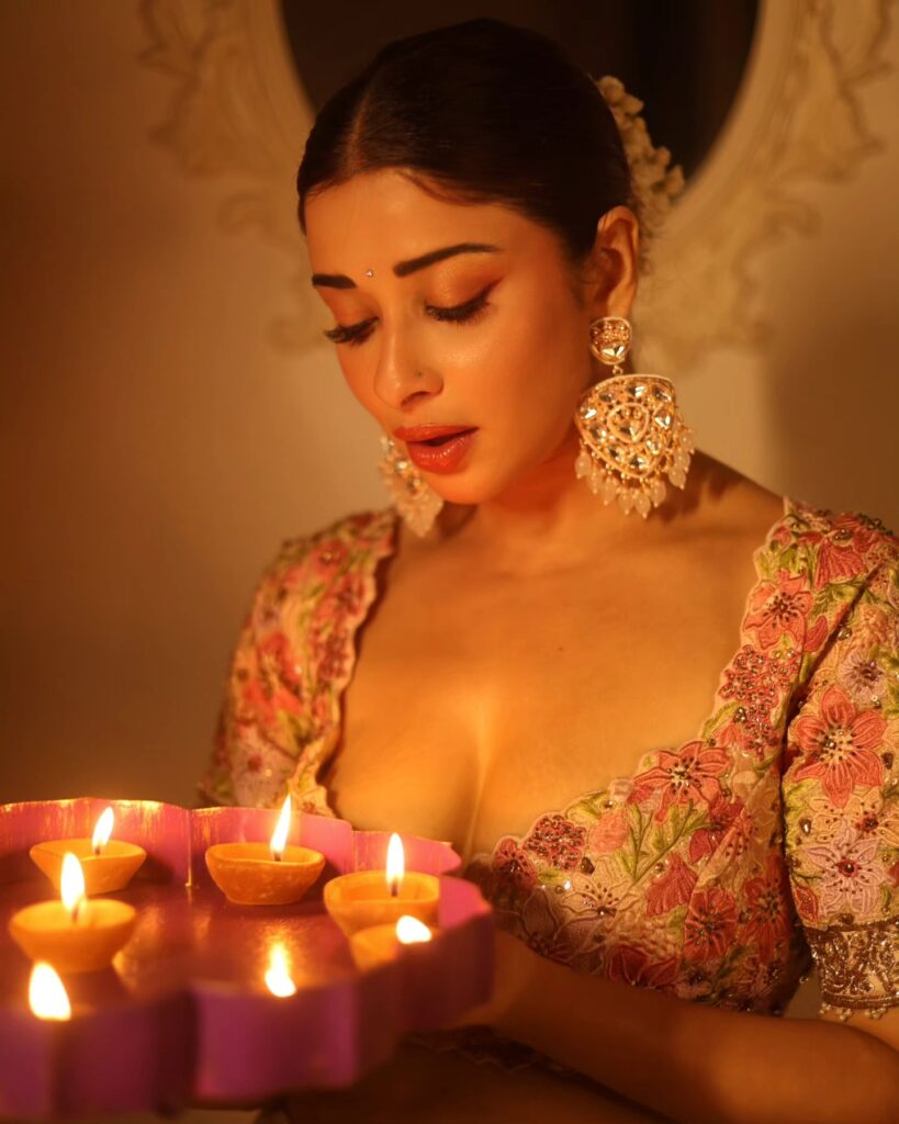 Nyra Banerjee