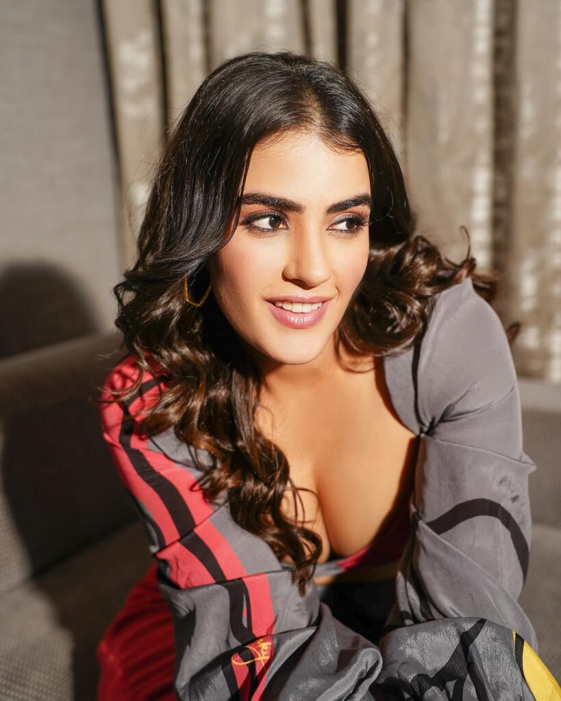 Kavya Thapar 3