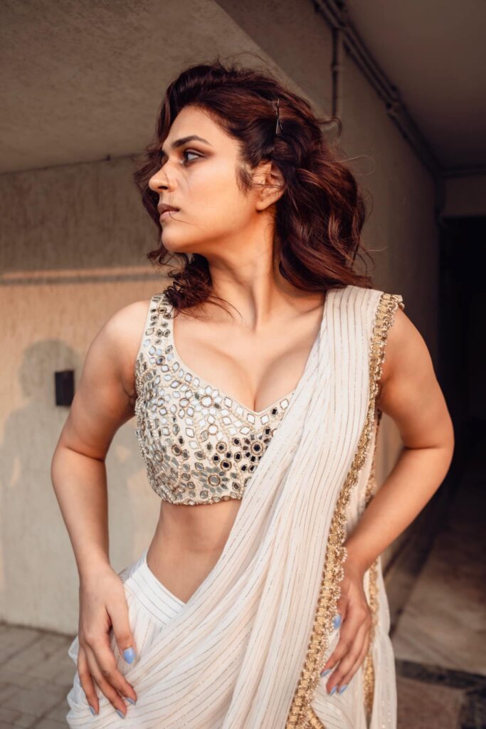 Shraddha Das 7 1