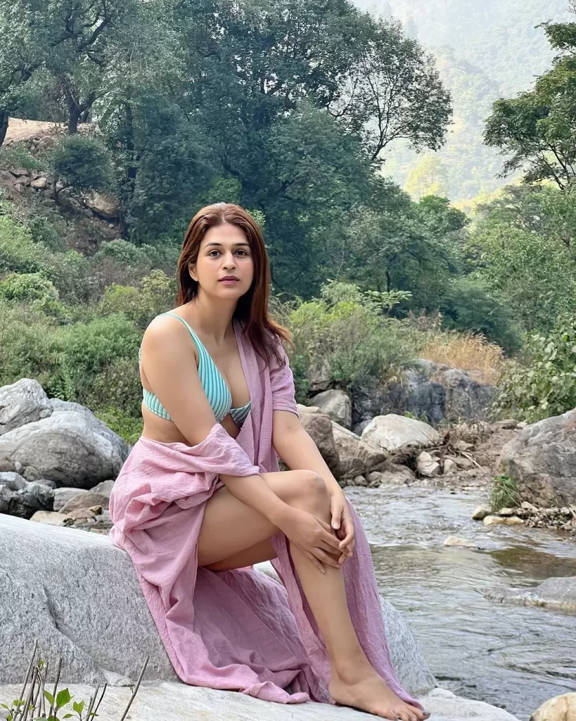 Shraddha Das 8