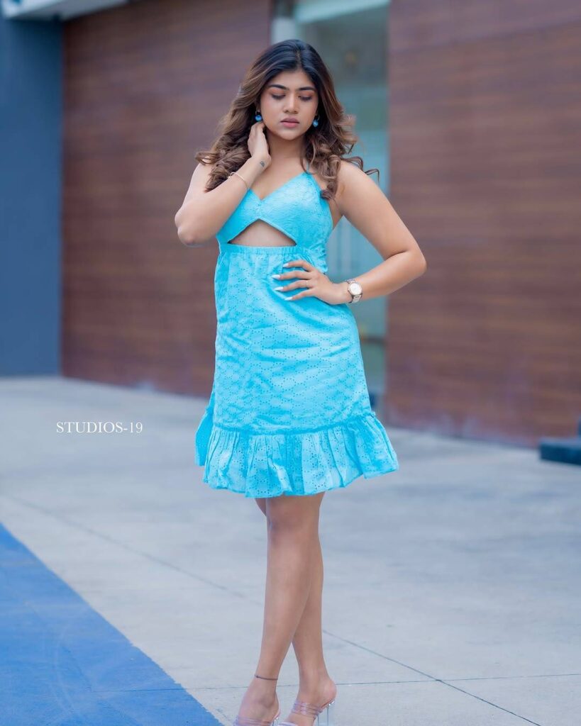 Rithu Chowdary 1 3