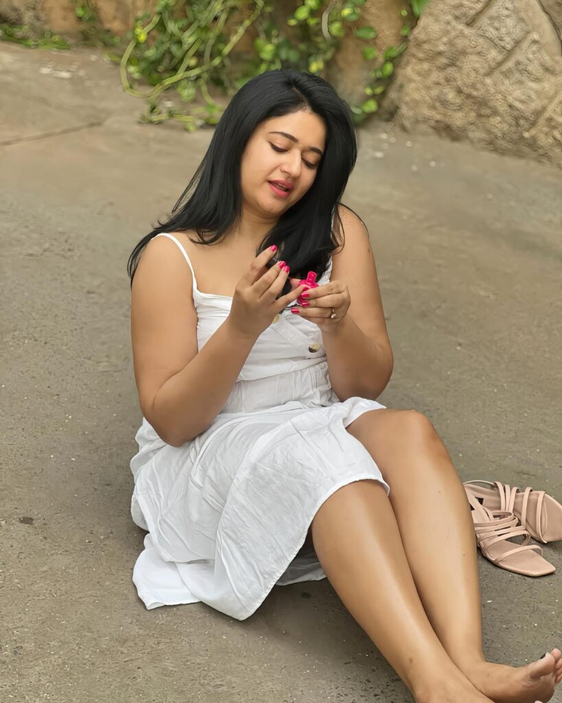 Poonam Bajwa 4